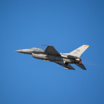 U.S. Air Force F-16 Fighting Falcon demonstrates it's capabilities during EAA AirVenture 2018.